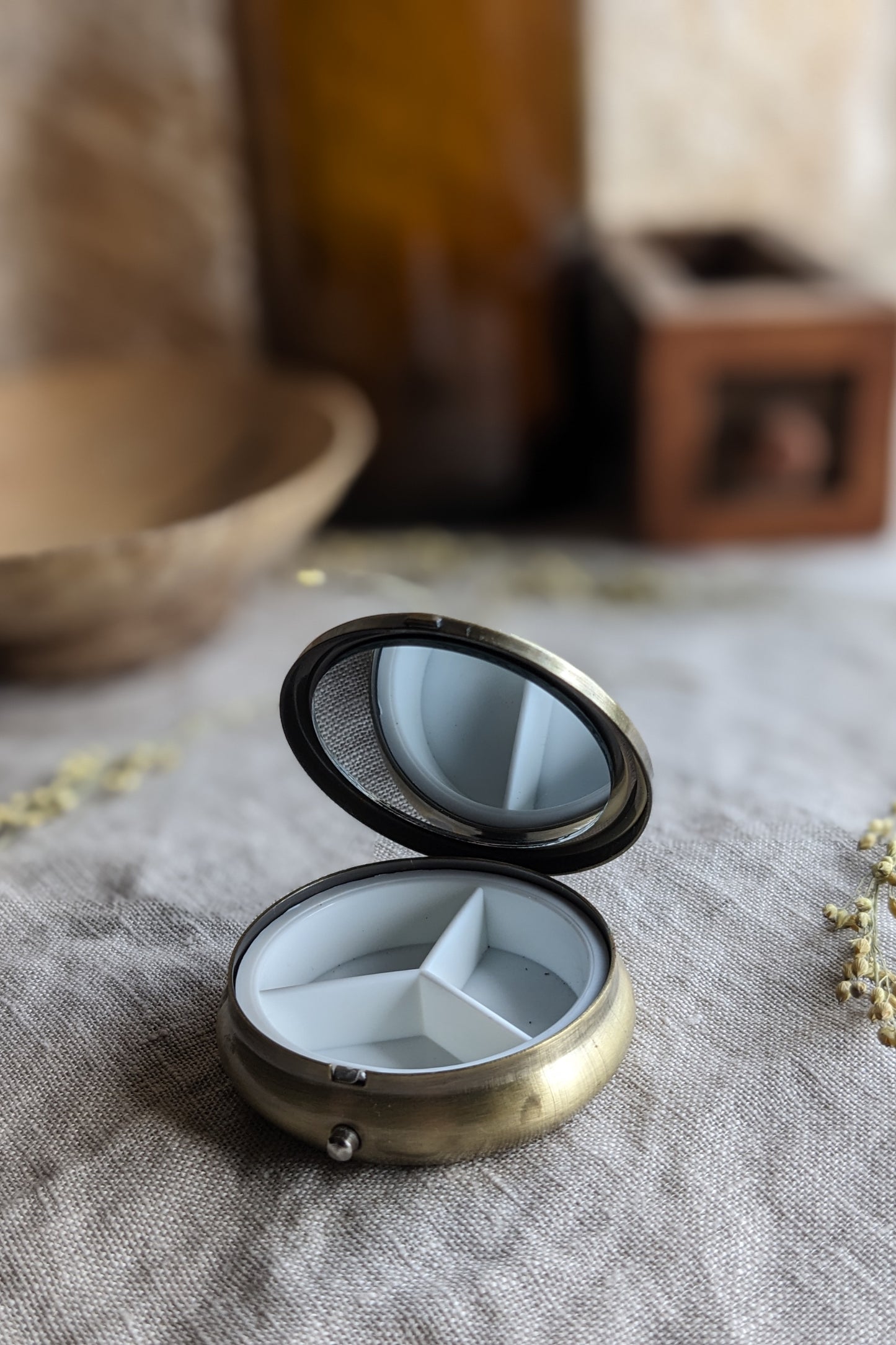 Botanical Pill Box